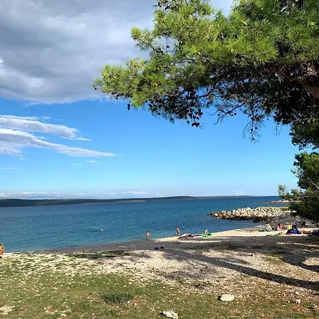 Yasmin Breeze Nerezine