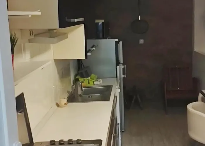 Yasmin Breeze Apartament *